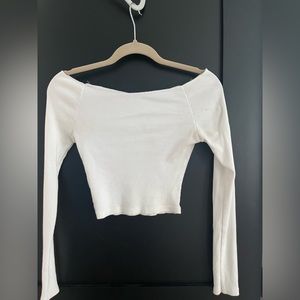 Brandy Melville off the shoulder top